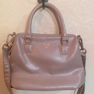 Genuine Matt and Nat crossbody handbag and tons of room in main compartment!